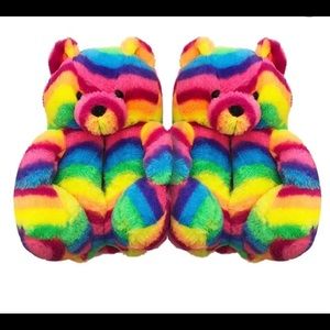 Plush teddy bear slippers